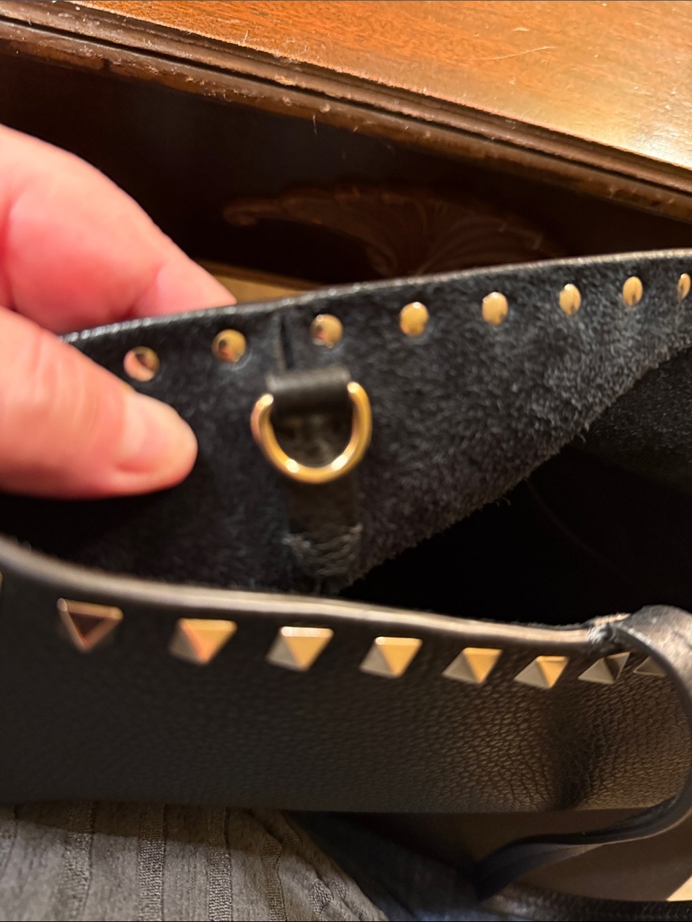Valentino Garavani Rockstud Leather Tote - Black - Picture 15 of 16